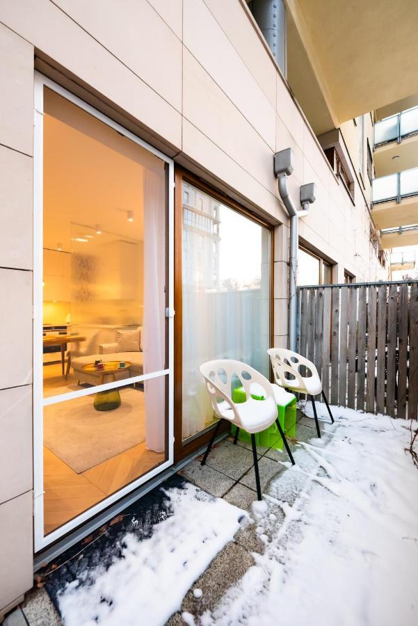 Apartment Eko Park Abdank White